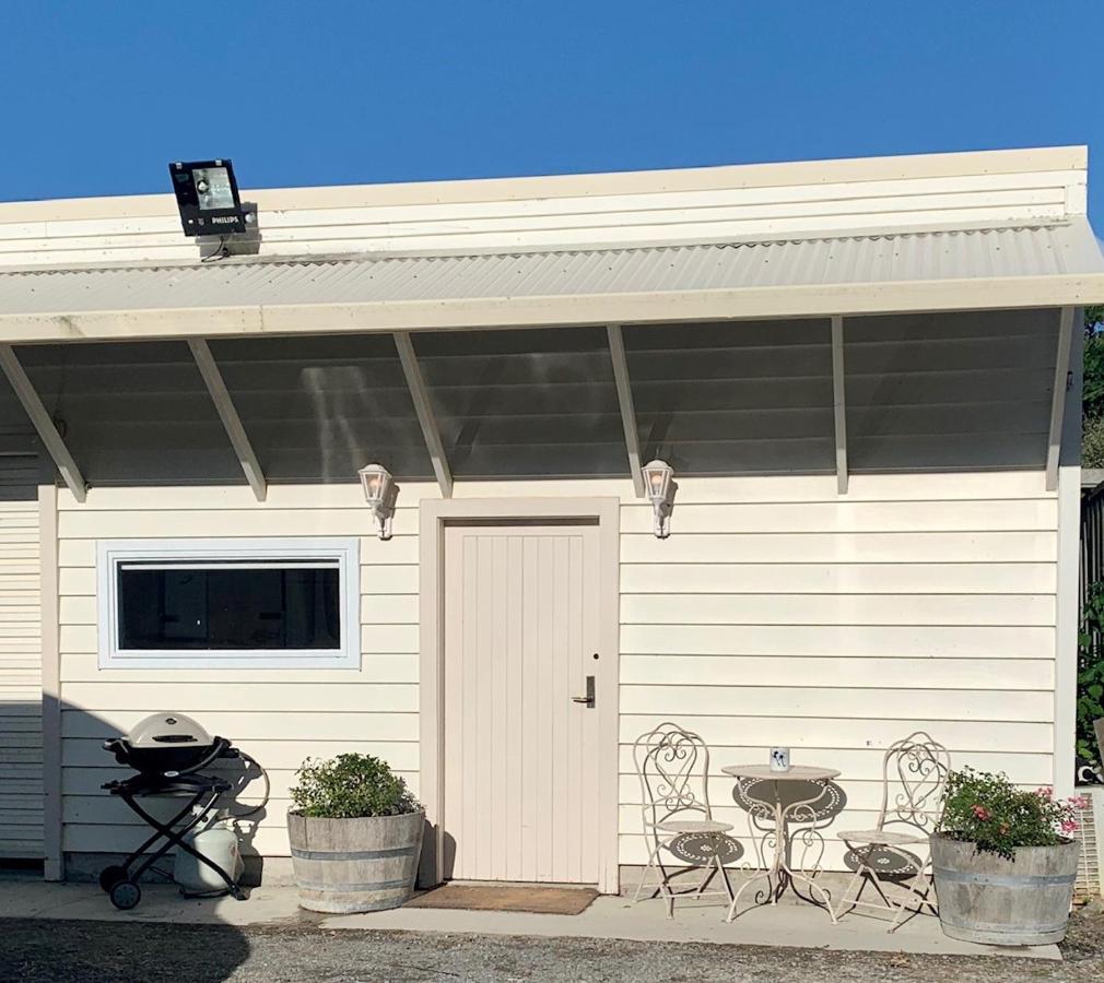 Benrose Farm Cottages Wellington Exterior foto