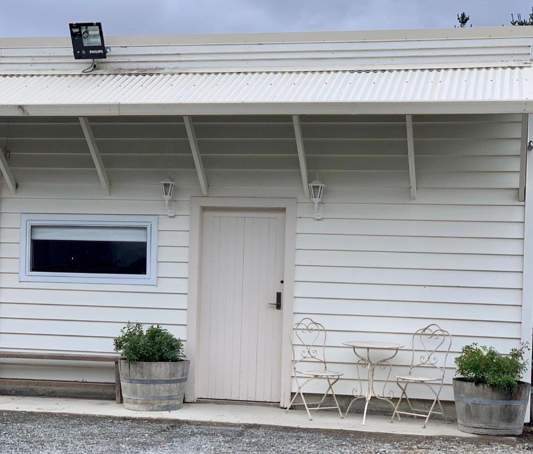 Benrose Farm Cottages Wellington Exterior foto
